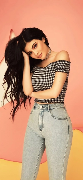 Kylie Jenner - Photos - Top pics of Kylie Jenner